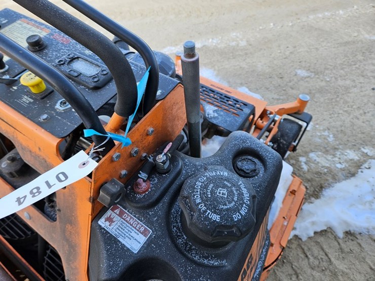 #184-•-scag-stand-up-zero-turn-mower-image-18