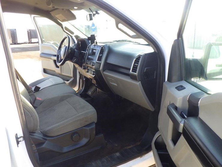 2016-ford-f150-image-6