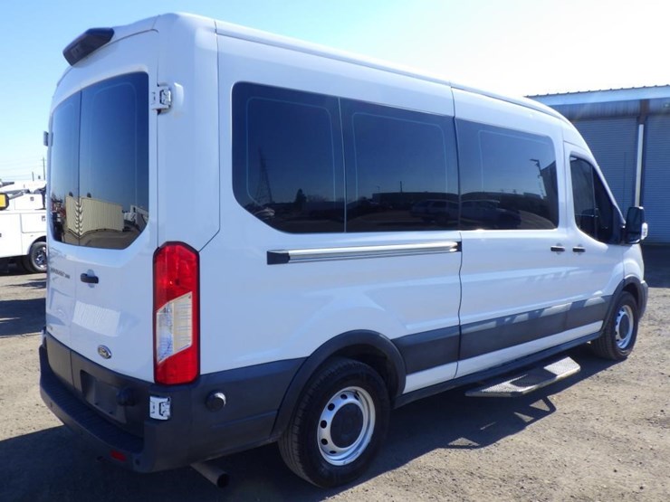 2020-ford-transit-image-3