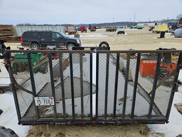 #100-•-b-&-b-20'-tandem-axle-trailer-image-3