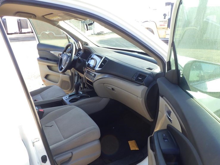 2018-honda-pilot-image-6