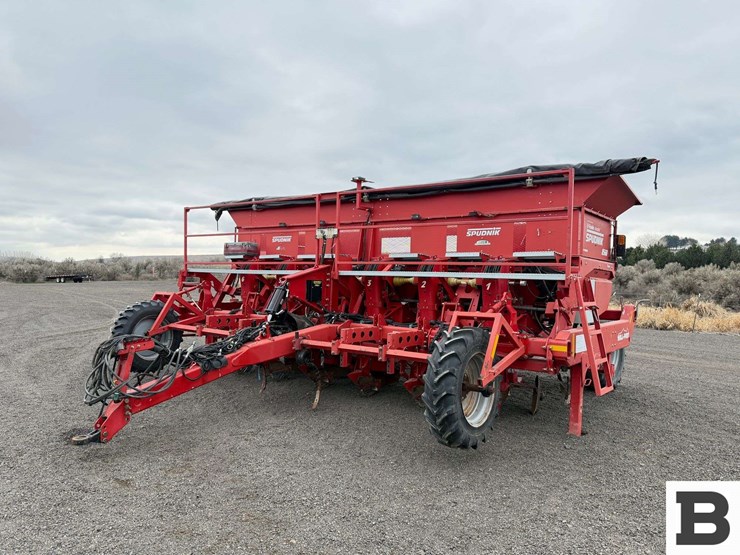 spudnik-8560-potato-planter---eltopia,-wa-image-1