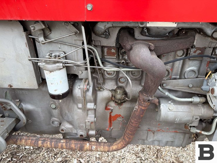 1981-massey-ferguson-275-image-29