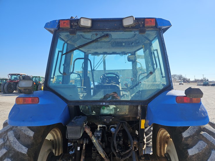 new-holland-ts110-image-10
