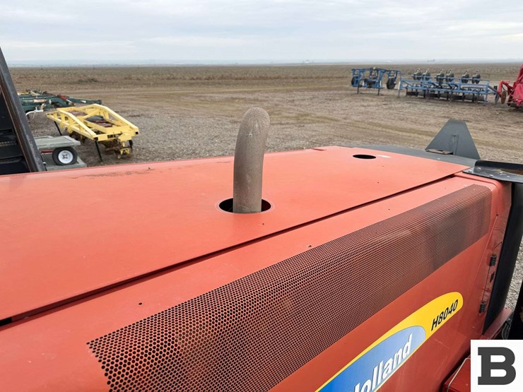 2010-new-holland-2010-image-56