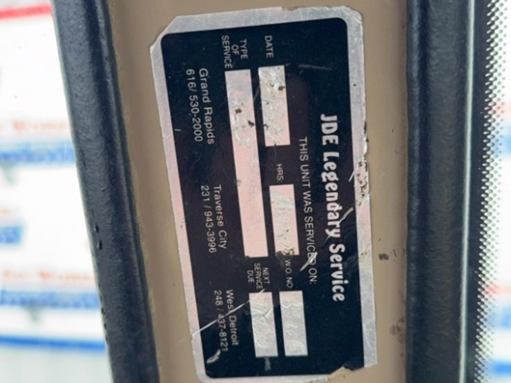 1983-john-deere-444h-image-37