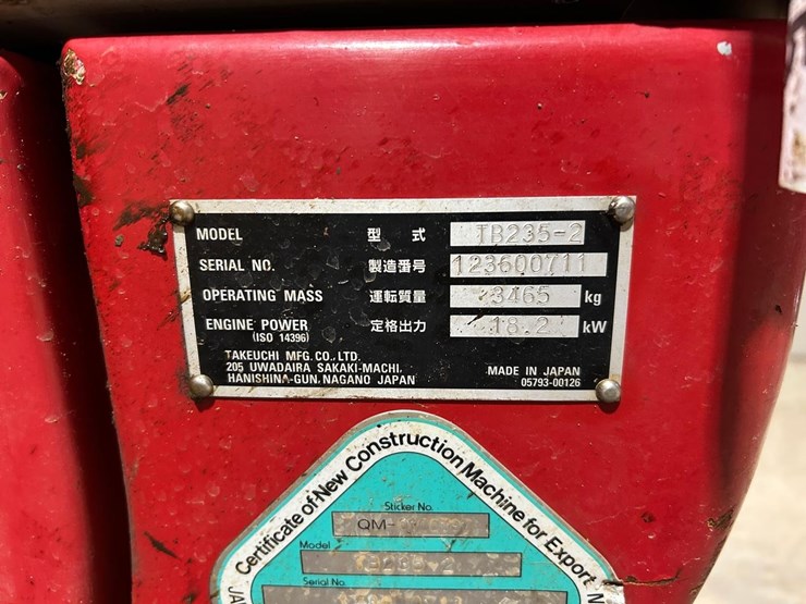 2018-takeuchi-tb235-2-image-28