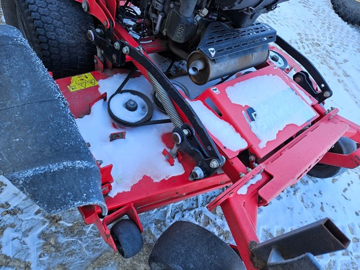 #160-•-gravely-pro-stance-60-stand-up-zero-turn-mower-image-10