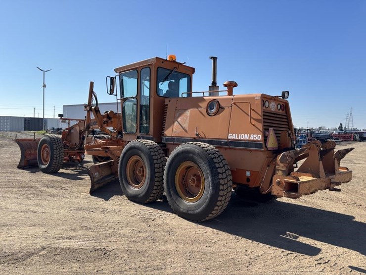 komatsu-850d-motor-grader-image-4