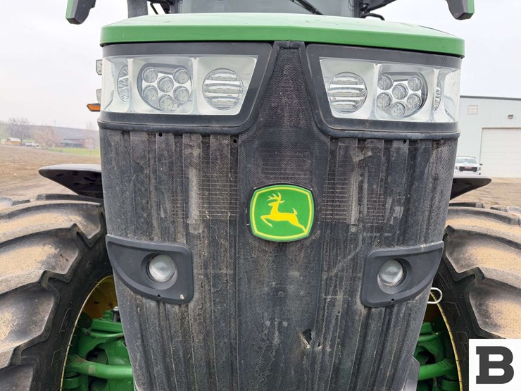 2021-john-deere-7r-350-image-11