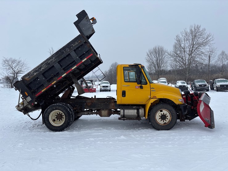 2008-international-durastar-4300-image-7