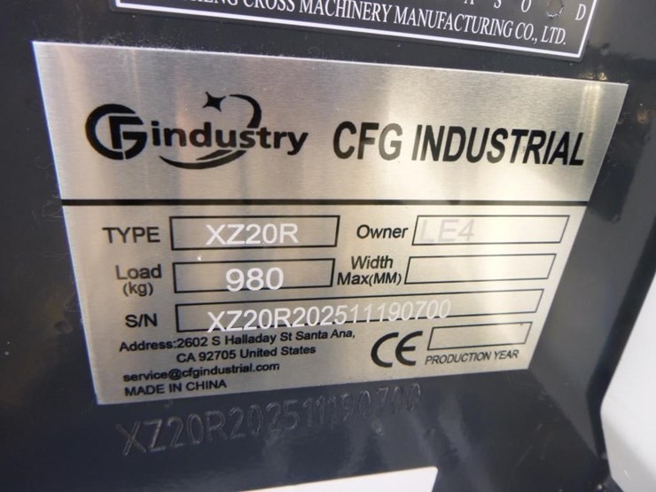 2025-agt-xz20r-hydraulic-excavator-image-28