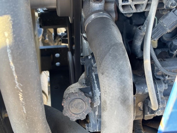 2017-new-holland-workmaster-40-image-49