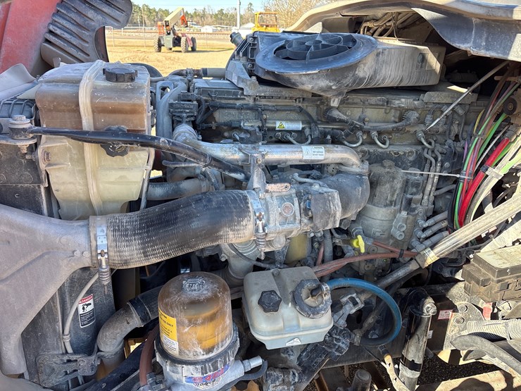 #32278-•-2013-freightliner-image-17