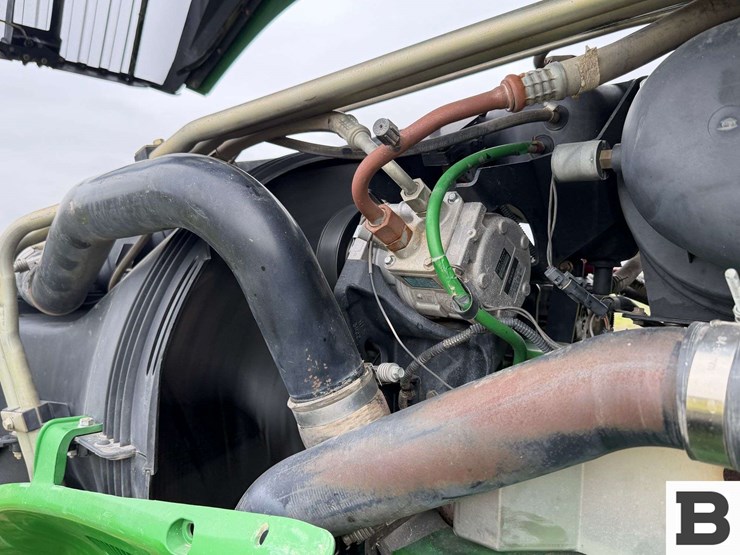 2004-john-deere-7920-image-22