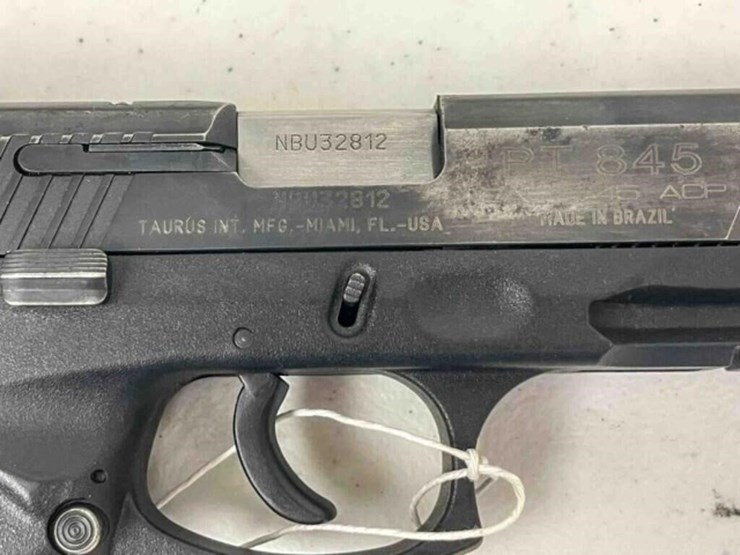 taurus-pistol-image-3