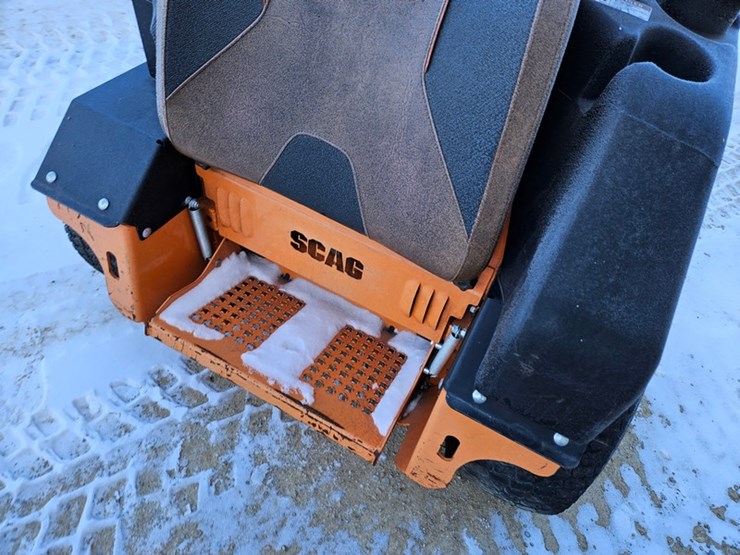 #183-•-scag-stand-up-zero-turn-mower-image-14