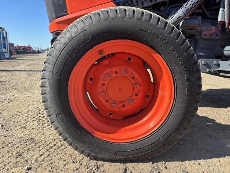 kubota-l4760d-image-13