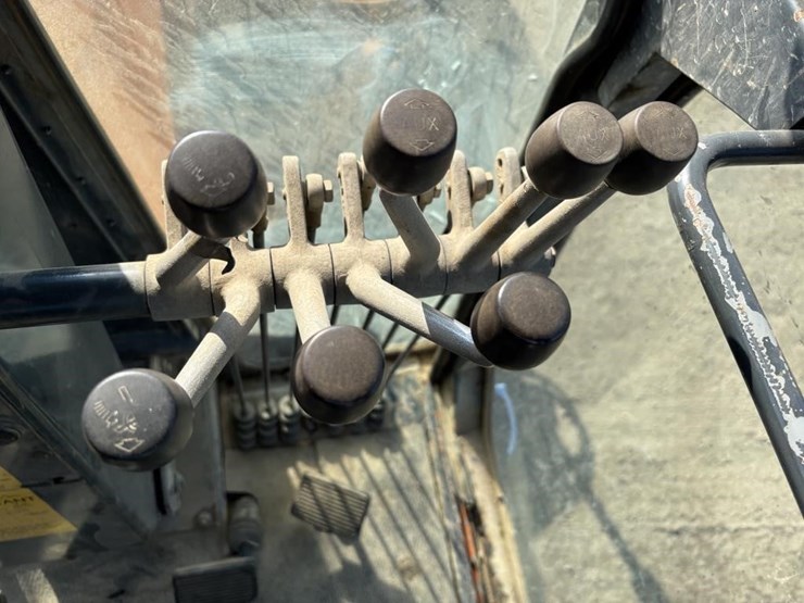 1996-komatsu-870-b-motor-grader-image-38