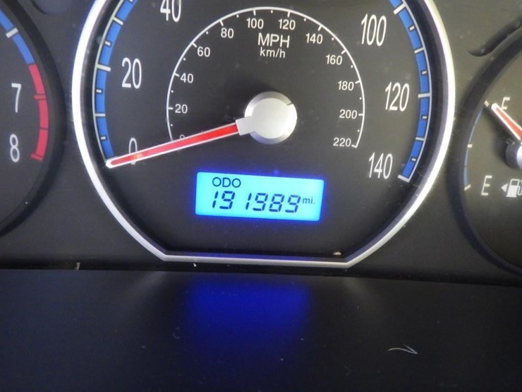 2009-hyundai-santa-fe-image-14