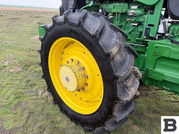 2002-john-deere-8420-image-46