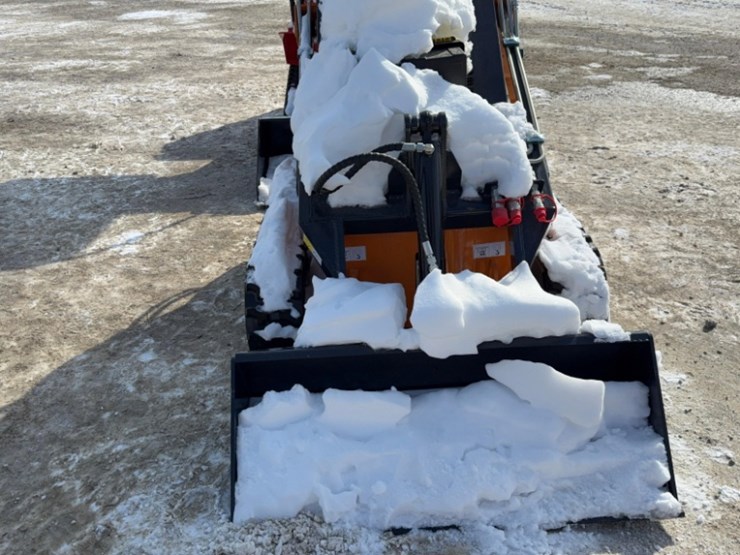 new-unused-aboss-gh380-mini-skid-loader,-15-hp-gas-engine,-aux.-hyd,-sn#2507113973-image-8