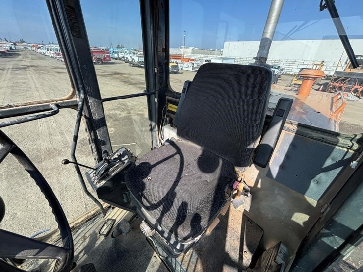 1996-komatsu-870-b-motor-grader-image-34