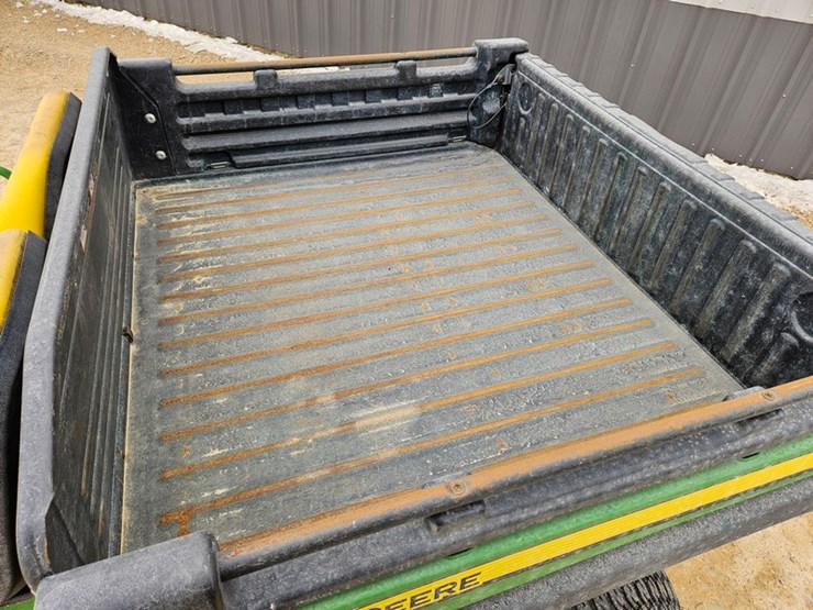 john-deere-tx-4x2-image-9