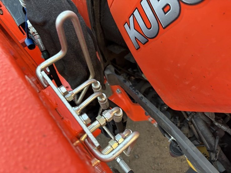 2018-kubota-l2501d-image-47