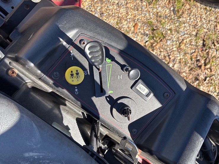 #32208-•-toro-zero-turn,-zx6020-image-6