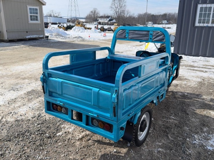 unused-ir-model-iret13-electric-vehicle-with-dump-bed,-60-volt-20a-batteries,-image-9