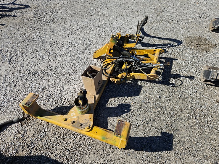 john-deere-5085m-image-5