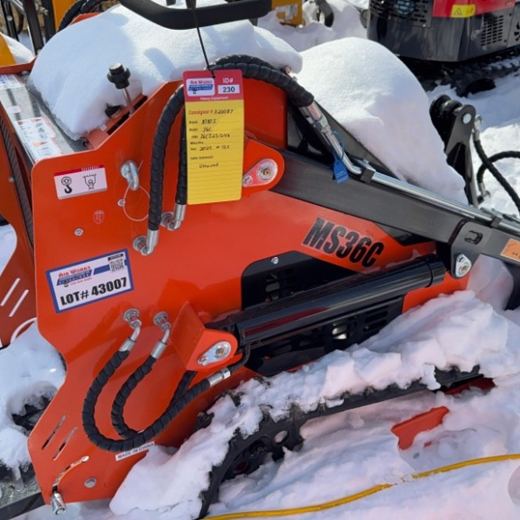 New Unused 2025 MMS 36C Mini Skid Steer 13.5hp Gas Engine, GP Bucket, Aux. Hyd, - SN# 36CJ251242