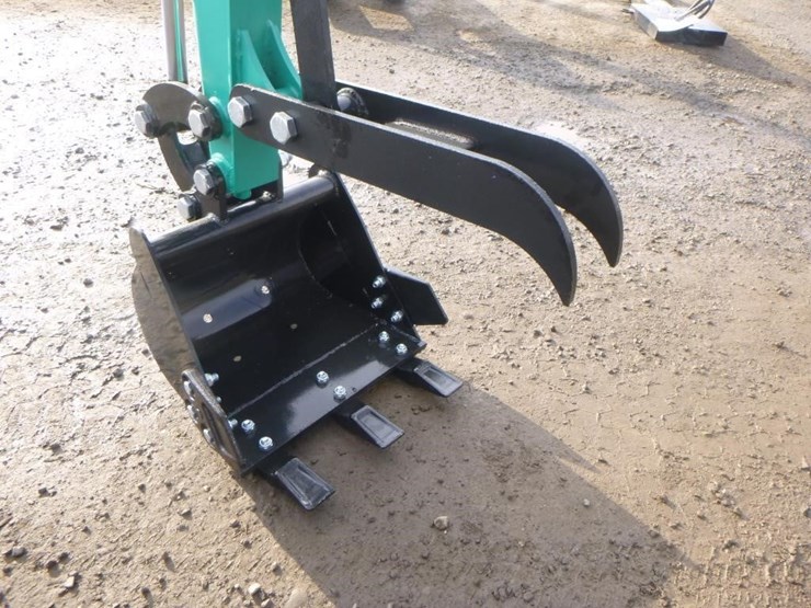 agt-mh12rx-hydraulic-excavator-image-9