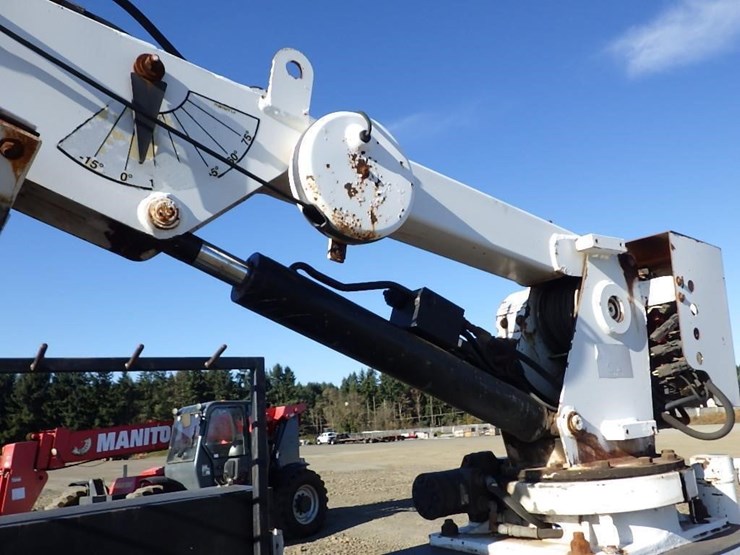 2006-ford-f550-image-12