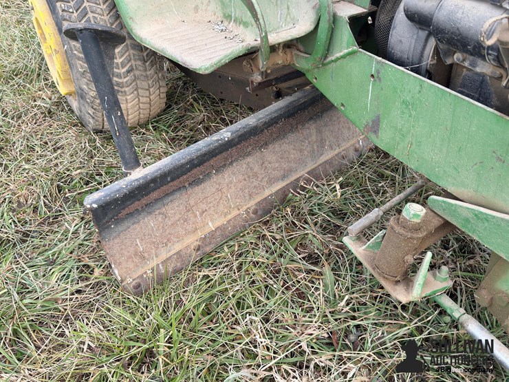john-deere-140-image-12