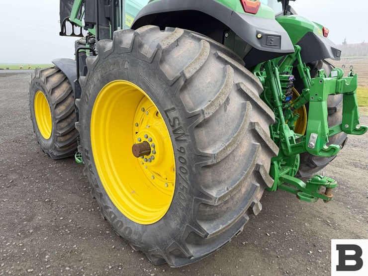 2021-john-deere-7r-350-image-38