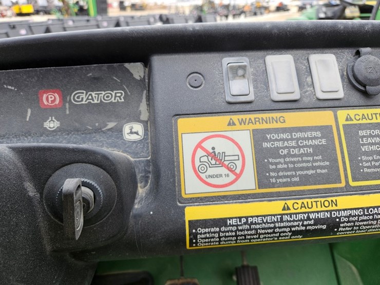 john-deere-tx-4x2-image-13