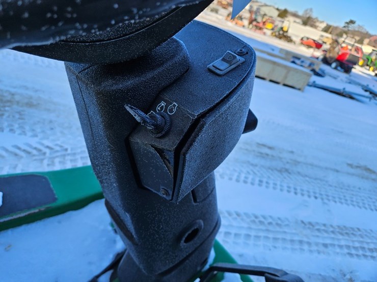 john-deere-1550-image-18