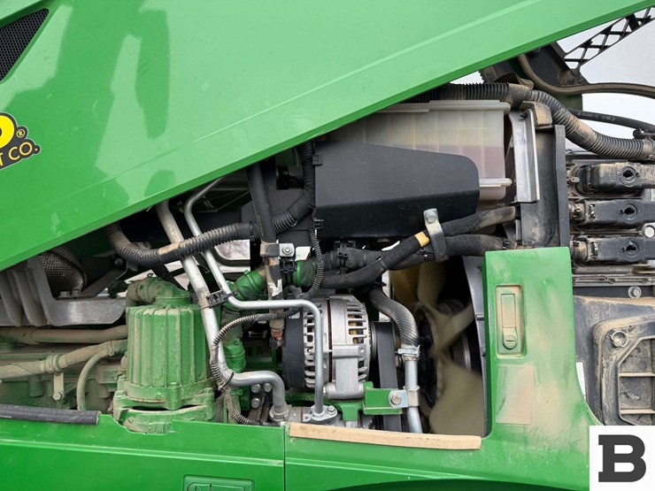2021-john-deere-7r-350-image-16