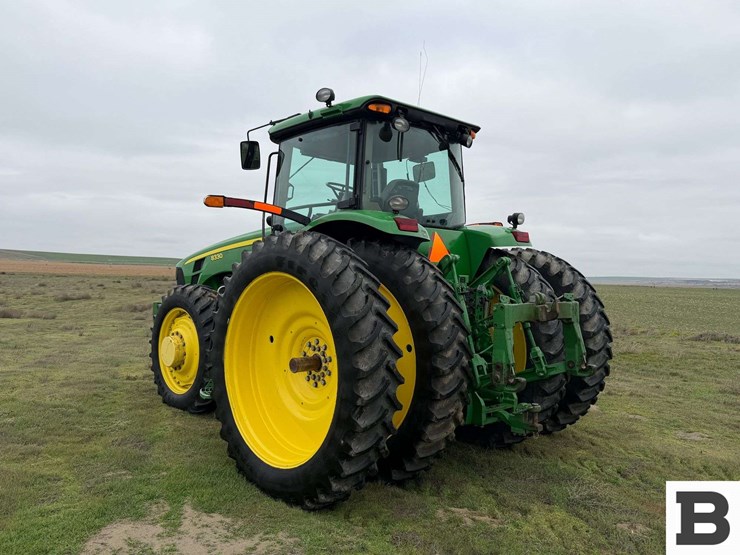 2006-john-deere-8330-image-3