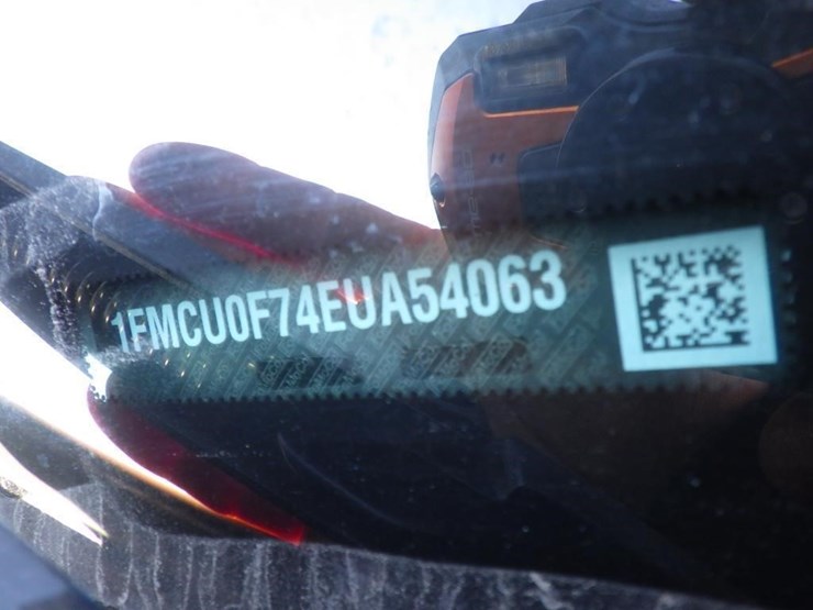 2014-ford-escape-image-15