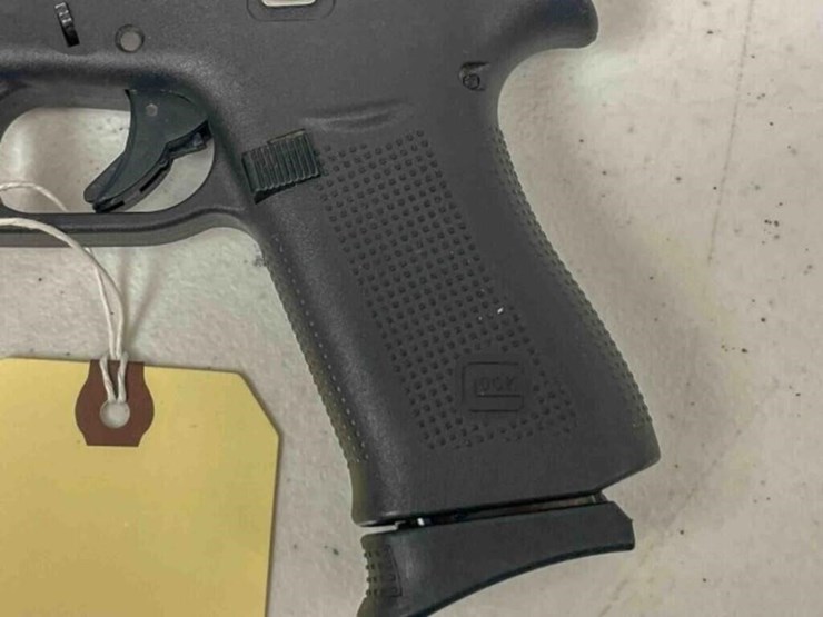 glock-pistol-image-5