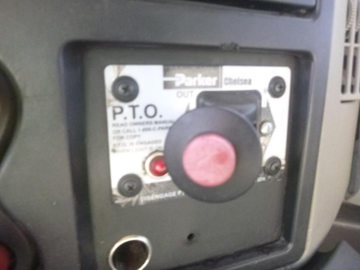 2012-international-durastar-4300-image-6