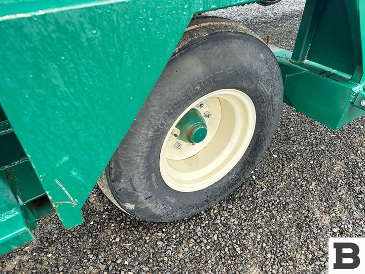 2022-willsie-2-row-sweet-potato-harvester---moses-lake,-wa-image-28