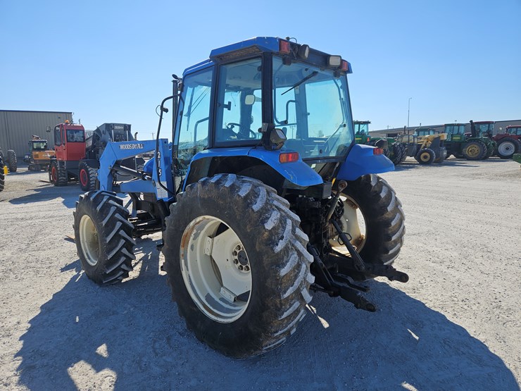 new-holland-ts110-image-13