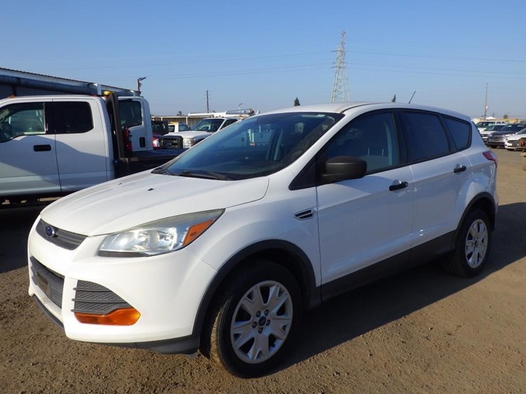 2014-ford-escape-image-1