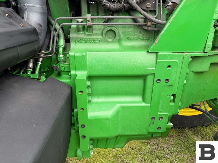 2006-john-deere-8330-image-71