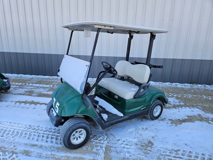 #169-•-yamaha-gas-golf-cart-image-1