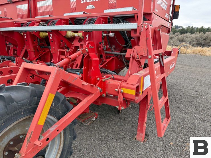 spudnik-8560-potato-planter---eltopia,-wa-image-24
